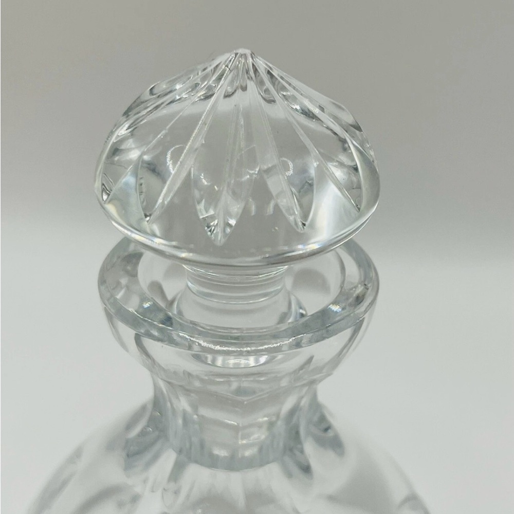 Sophisticated CRYSTAL PERFUME BOTTLE~ Czech Republic - Picture 6 of 6